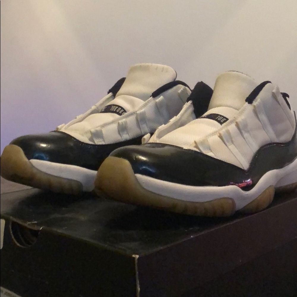 Concord 11 lows sz 11